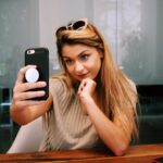 Magnetic Phone Handle Compatible with Phones, Foldable Phone Grip Stand for Smart Phones, Tablet Computers and Mobile Phone Accessories - Transparent Glitter Resin Pure White - Image 3