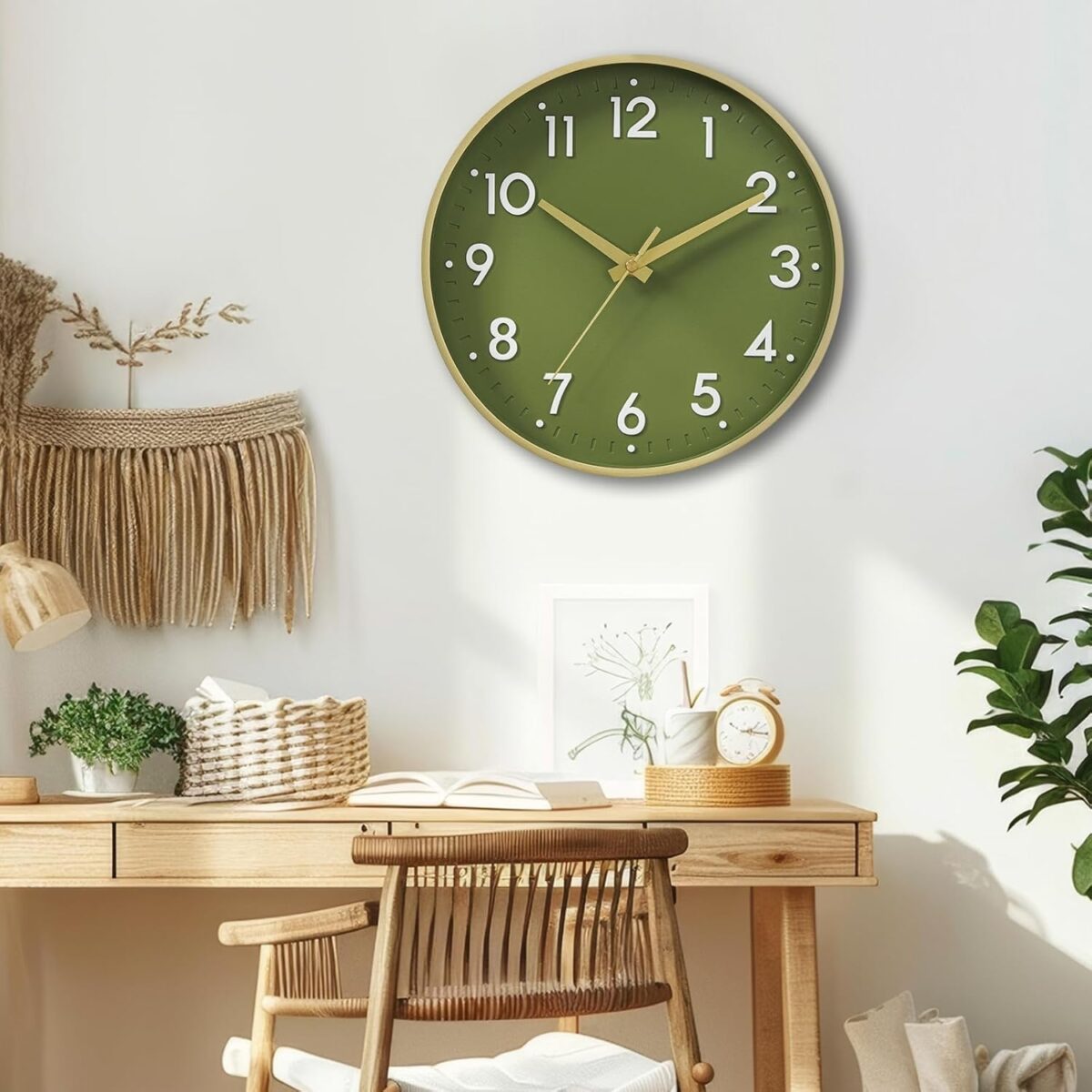 Mosewa Wall Clock 8 Inch, Battery Operated Silent Non-Ticking Modern Analog Clock Decorative for Kitchen, Bedroom, Office, Living Room(Gold) - Image 5