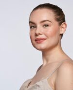 Wander Beauty On-the-Glow Blush and Illuminator - Bare/Nude Glow - 7-in-1 Hydrating Cream Blush & Highlighting Stick - Stick Blush for Cheeks, Lip, Face & Body - Highlighter Makeup & Blush - 0.4 oz - Image 4