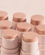Wander Beauty On-the-Glow Blush and Illuminator - Bare/Nude Glow - 7-in-1 Hydrating Cream Blush & Highlighting Stick - Stick Blush for Cheeks, Lip, Face & Body - Highlighter Makeup & Blush - 0.4 oz - Image 8