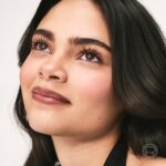 L'Oreal Paris Makeup Telescopic Original Lengthening, Lash Separating Mascara with Dual Precision Brush, Washable, Black, 0.27 Fl Oz., 1 Count - Image 9