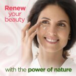 TEATRICAL Anti Wrinkle Face Cream, Face Moisturizer Infused with Green Tea Stem Cells, Helps Reduce Fine Line & Wrinkles, Face Cream for Women, Floral Scent, 7 oz - Image 3