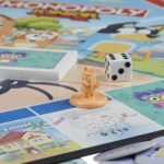 Hasbro Gaming Monopoly Junior Bluey Edition Board Game | Kids Play as Bluey, Bingo, Mum & Dad for Girls & Boys | Ages 5+ (Amazon Exclusive) - Image 8