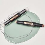 essence | Contour Duo Stick | 2-in-1 Highlight and Contour Slim Stick, Creamy, Buildable and Easy to Apply | Vegan & Cruelty Free (20 | Light) - Image 8