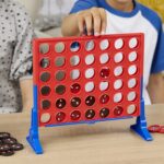 Hasbro Gaming Connect 4 Marvel Spider-Man Edition, Strategy Board Game for 2 Players, Ages 6 and Up (Amazon Exclusive) - Image 7