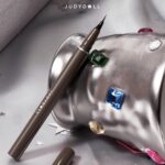 JUDYDOLL Ultra-Fine Liquid Eyeliner - Precision Tip for Flawless Application, Long-Lasting & Smudge-Proof, Quick-Drying, Waterproof, Ideal for Beginners, Stocking Stuffers (#01 Black) - Image 10