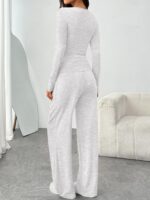 Trendy Queen 2 Piece Scoop Neck Lounge Set Womens Wide Leg Pants Side Ruching Slightly Crop Top Sweatsuit Sets With Pockets - Image 5